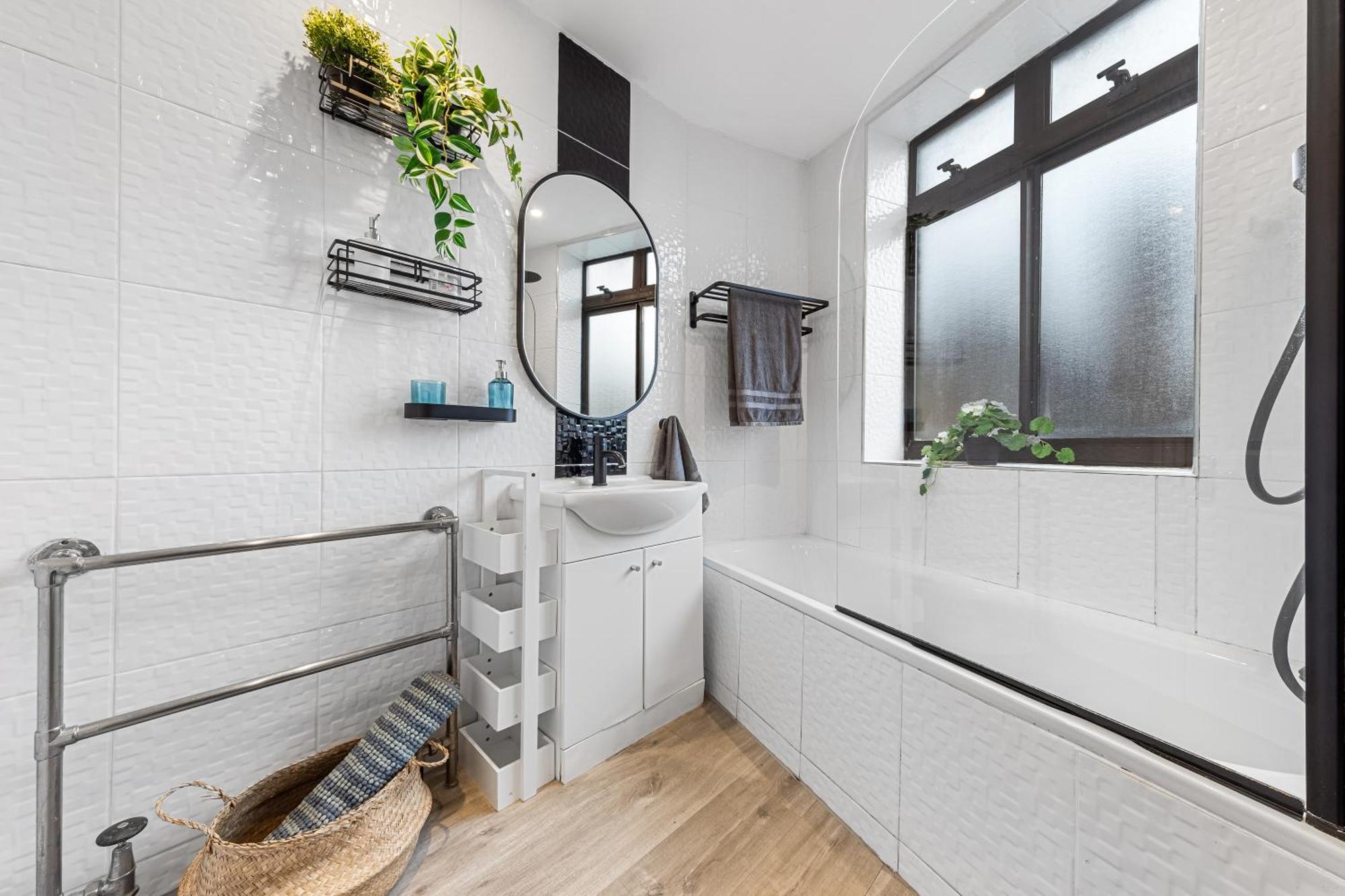 Апартаменты Stylish, Fully Equipped Beside Hyde Park Лондон
