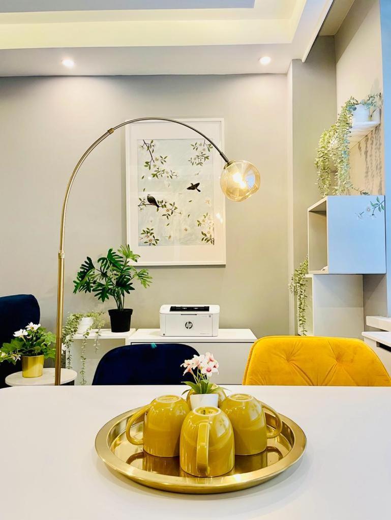 Апартаменты Stylish, Fully Equipped Beside Hyde Park *